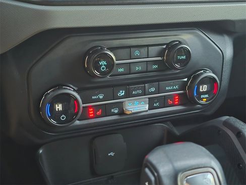 Used 2021 Ford Bronco Big Bend image 21