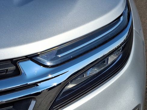 Used 2022 Chevrolet Equinox LT image 9