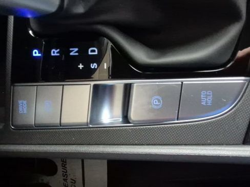 New 2026 Hyundai Elantra Hybrid FWD image 20