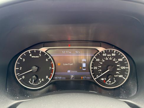 Used 2024 Nissan Altima 2.5 SR w/ SR Premium Package FWD image 11