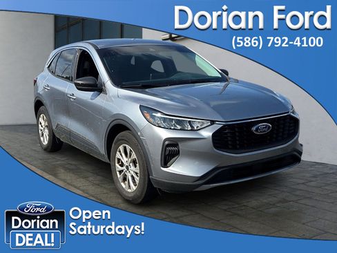 Used 2024 Ford Escape Active AWD/4WD image 1