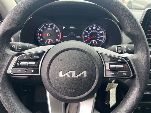 Certified 2023 Kia Forte LXS image 54