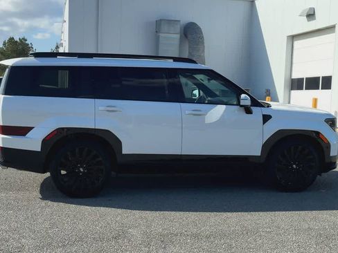 Used 2024 Hyundai Santa Fe Calligraphy image 9