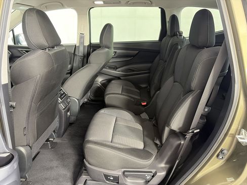 Used 2025 Subaru Ascent Premium AWD/4WD image 7