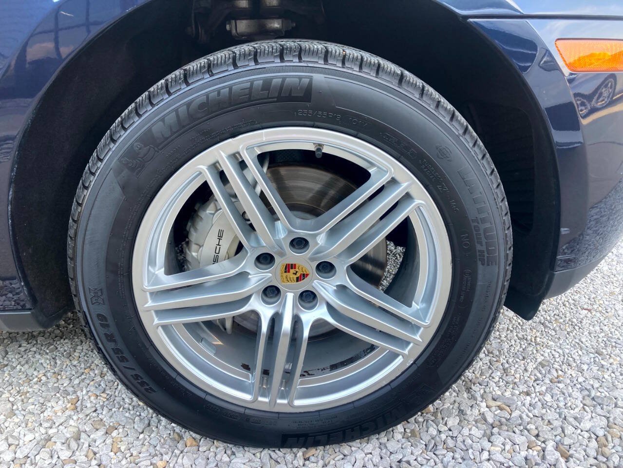 Used 2018 Porsche Macan S AWD/4WD image 22