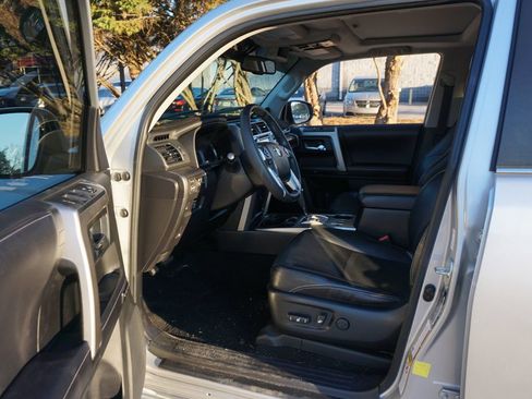 Used 2018 Toyota 4Runner Limited image 2