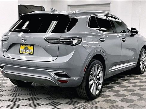 Used 2023 Buick Envision Avenir image 12
