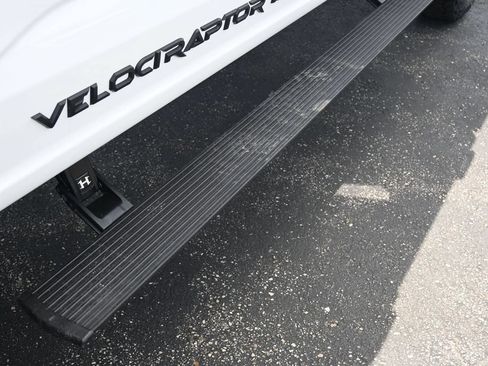 New 2026 Ford F250 Lariat w/ Black Appearance Package AWD/4WD image 18