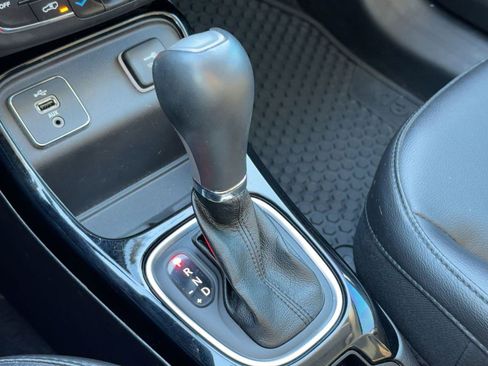 Used 2018 Jeep Compass Altitude w/ Popular Equipment Group image 16