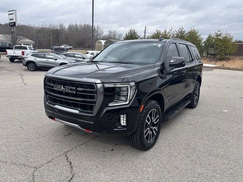 Used 2021 GMC Yukon AT4 w/ Rear Media and Nav Package image 3