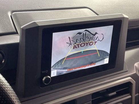 Used 2025 Toyota Tacoma SR5 image 15