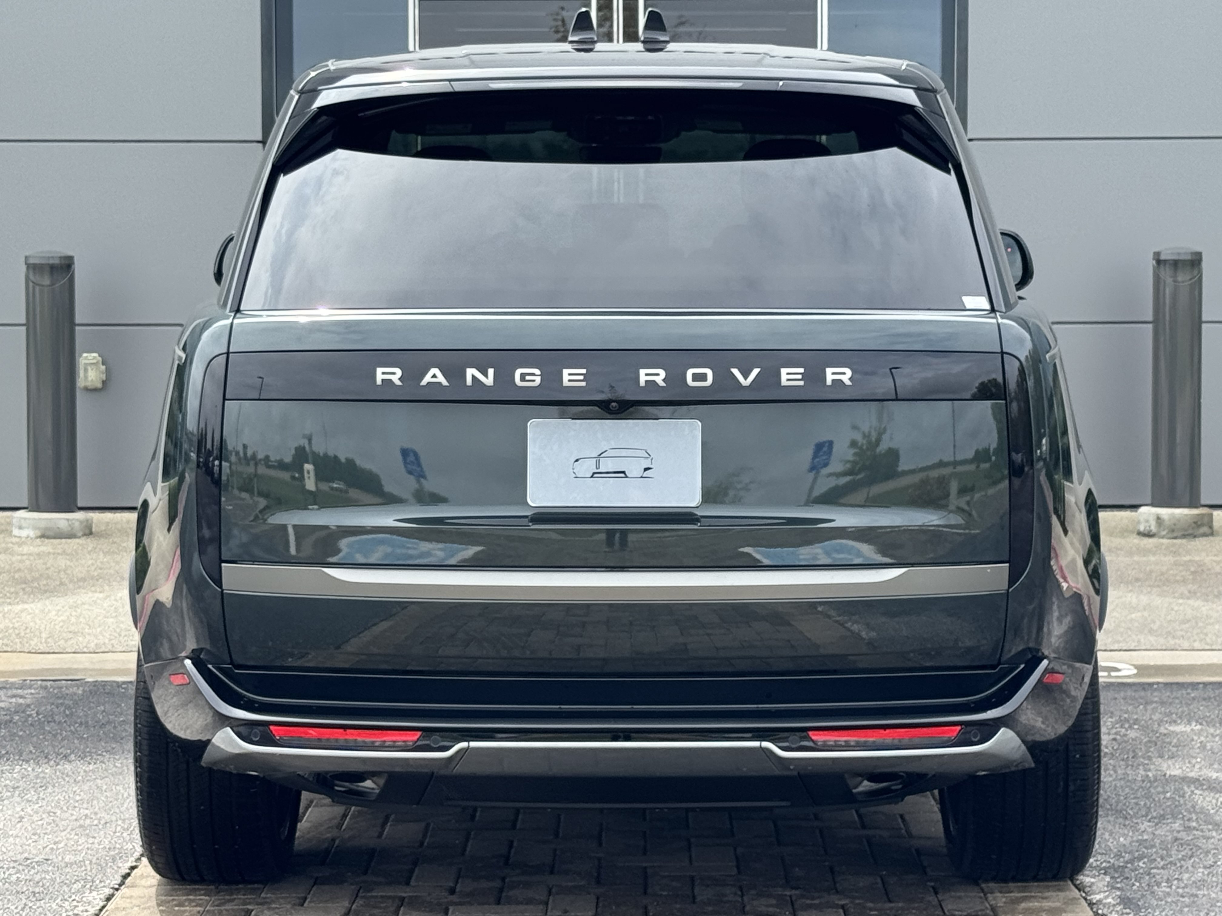New 2027 Land Rover Range Rover SE AWD/4WD image 7