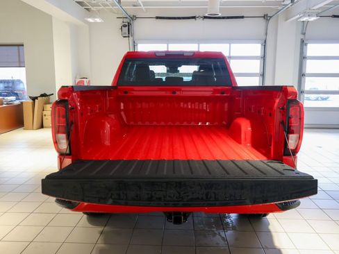 New 2026 GMC Sierra 1500 Elevation image 4