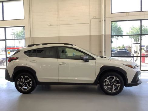 Used 2024 Subaru Crosstrek 2.0i Premium AWD/4WD image 24
