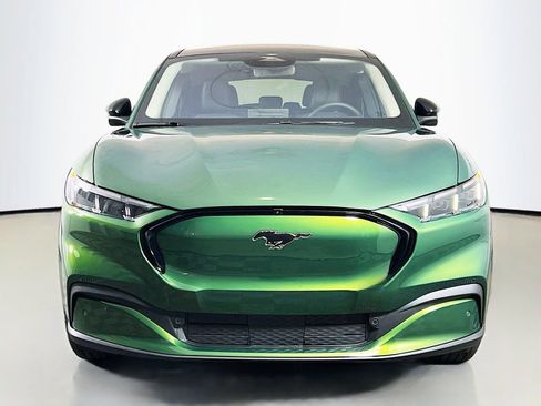 New 2026 Ford Mustang Mach-E Premium image 4