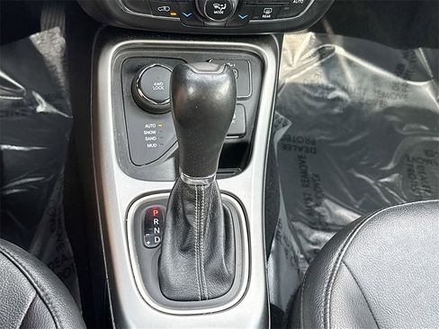 Used 2021 Jeep Compass 80th Special Edition image 17