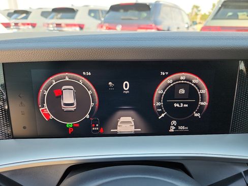 New 2026 Volkswagen Tiguan SE FWD image 17