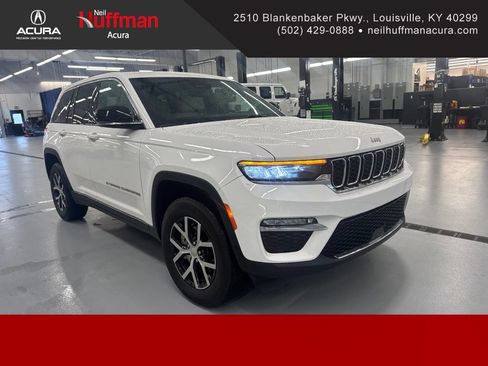 Used 2024 Jeep Grand Cherokee Limited AWD/4WD image 1