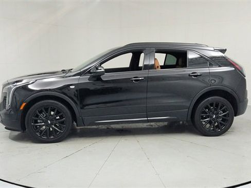 Certified 2023 Cadillac XT4 Sport image 2