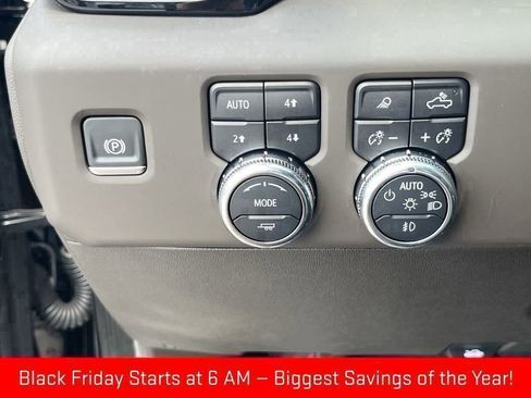 New 2025 GMC Sierra 2500 Denali w/ Denali Reserve Package image 32