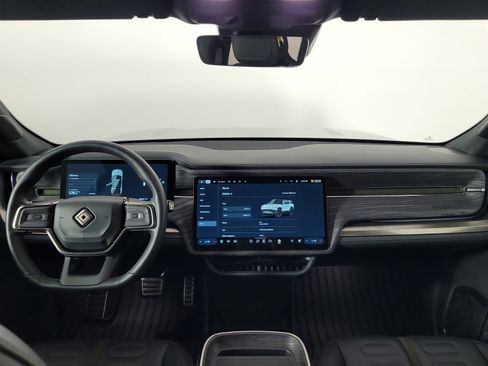 Used 2022 Rivian R1S Launch Edition image 27