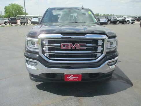 Used 2018 GMC Sierra 1500 SLT w/ SLT Premium Package AWD/4WD image 13