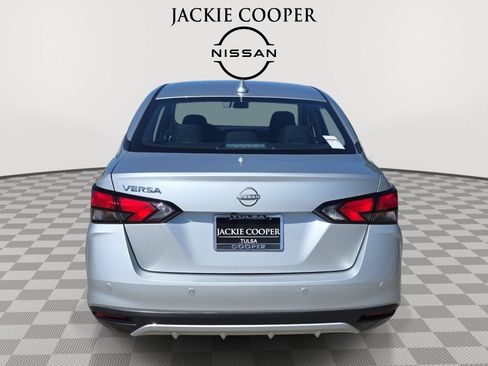Certified 2025 Nissan Versa SV w/ Trunk Package FWD image 6