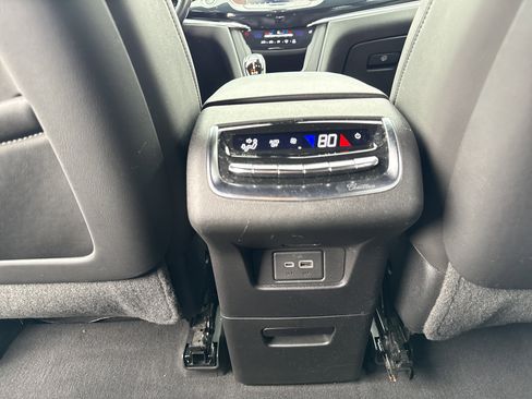 Used 2020 Cadillac XT6 Sport image 35