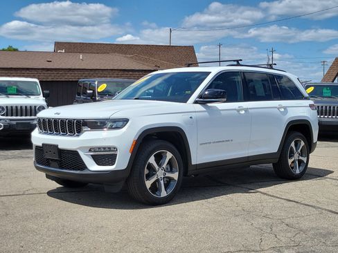 Used 2022 Jeep Grand Cherokee Limited 4xe AWD/4WD image 2