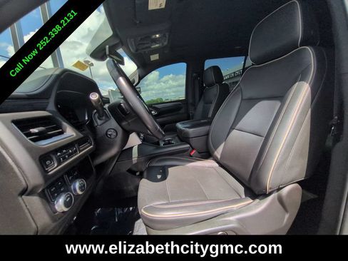 Used 2022 GMC Yukon SLT w/ SLT Premium Package AWD/4WD image 17