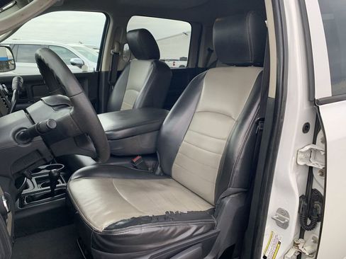 Used 2012 RAM 3500 ST w/ Trailer Brake Control Group image 13