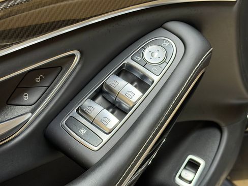 Used 2020 Mercedes-Benz S 63 AMG 4MATIC Sedan image 28