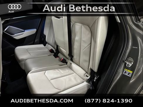 Certified 2025 Audi Q3 2.0T Premium Plus w/ Premium Plus Package image 27