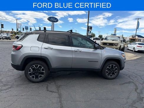 Used 2019 Jeep Compass Trailhawk AWD/4WD image 7