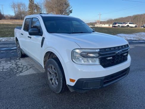 Used 2023 Ford Maverick XLT w/ Equipment Group 300A Standard image 3