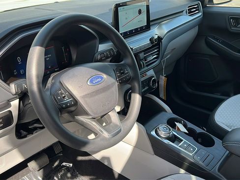 New 2025 Ford Escape Active image 18