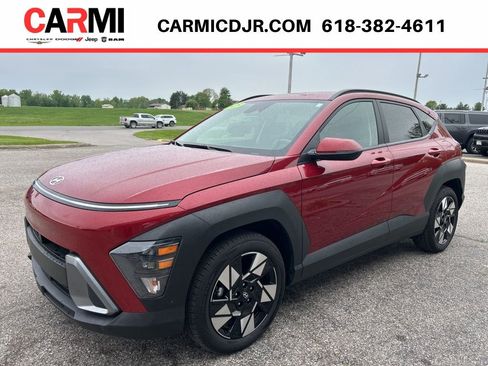 Used 2025 Hyundai Kona SEL FWD image 3