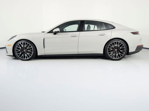 New 2026 Porsche Panamera 4 AWD/4WD image 2