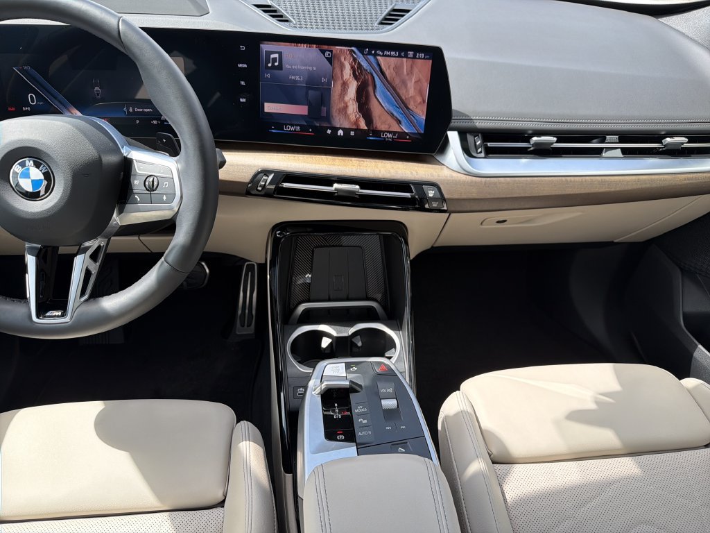 Used 2025 BMW X1 xDrive28i AWD/4WD image 19