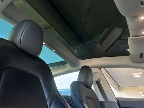 Used 2023 Tesla Model 3 Standard Range RWD image 14