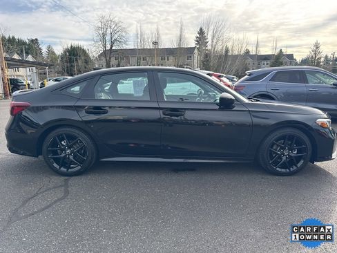 Used 2025 Honda Civic Sport image 8