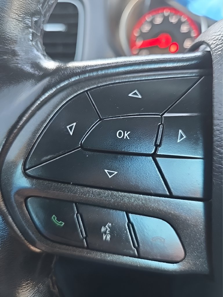 Used 2023 Dodge Charger SXT RWD image 23