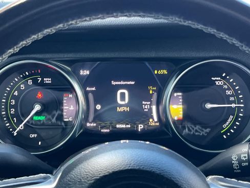 Used 2022 Jeep Wrangler Unlimited Rubicon 4xe image 29