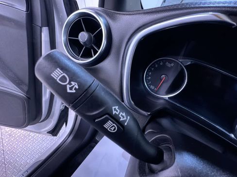 Used 2022 Chevrolet Blazer Premier image 18