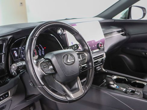 Used 2024 Lexus RX 350 Premium w/ Accessory Package (Z1) image 23