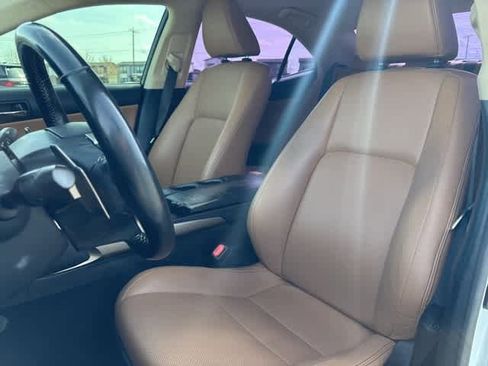 Used 2015 Lexus IS 250 image 21