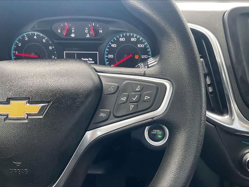 Used 2018 Chevrolet Equinox LT FWD image 25