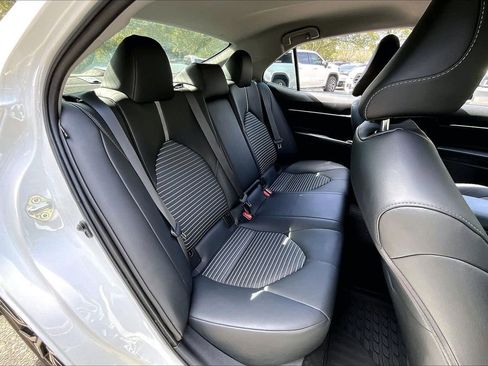 Used 2023 Toyota Camry SE image 22