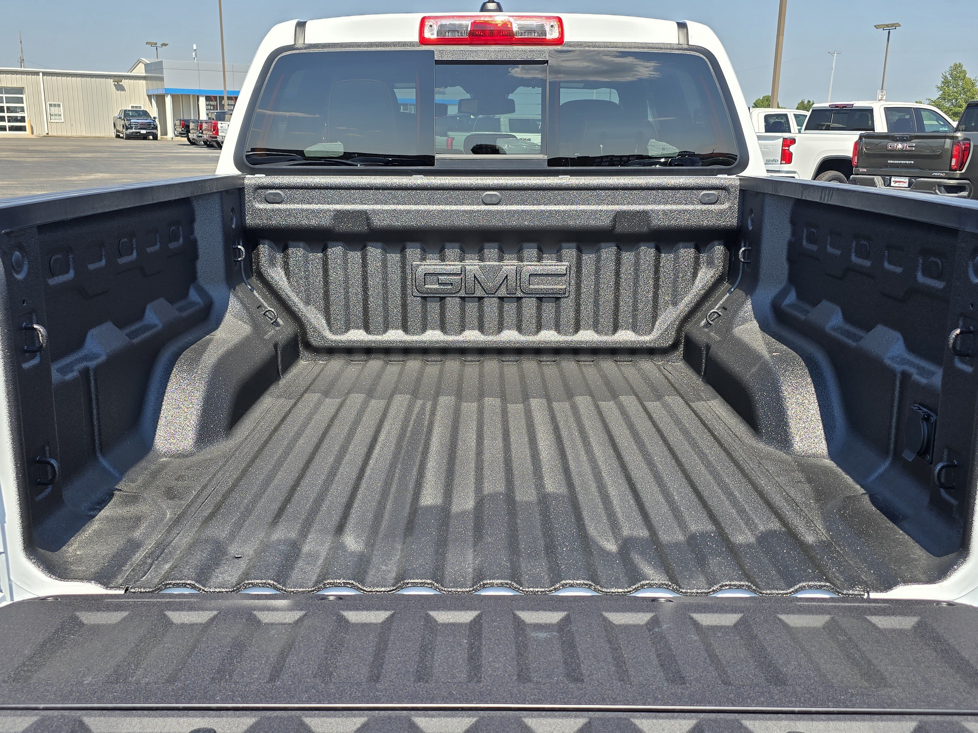 New 2026 GMC Canyon AT4 w/ Technology Plus Package AWD/4WD image 14
