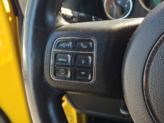 Used 2015 Jeep Wrangler Unlimited Sahara w/ Connectivity Group AWD/4WD image 6